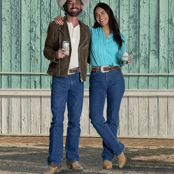 Adjustable-Vintage-Western-Cowboy-Belt Women Men - Cowboy-Style Engraved-Buckle - Picture 3 of 11